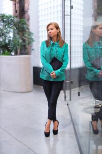 ビジネス英語で使える便利な表現とは？