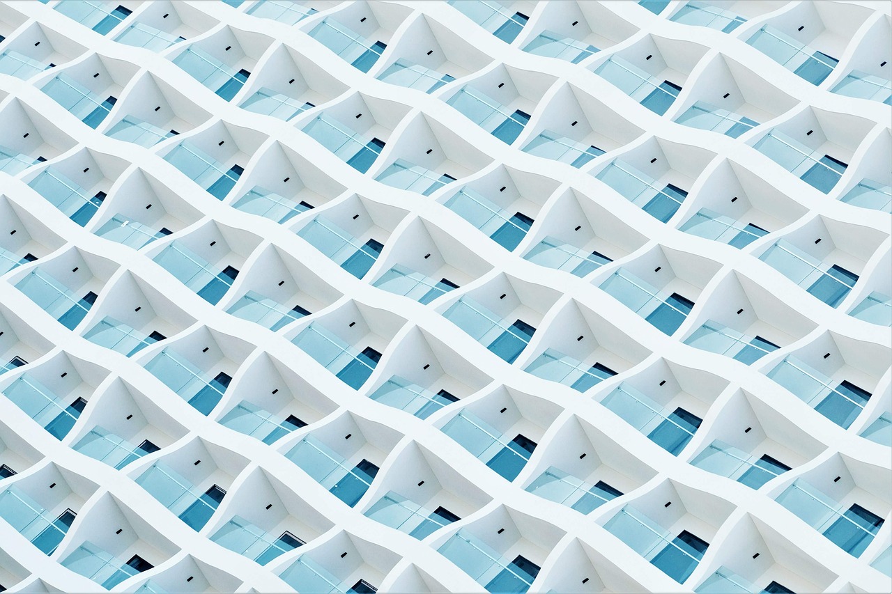 独学で英語を学ぶための効果的なネット教材は？